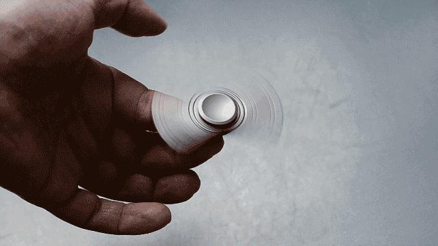 有多种玩法的高科技指尖陀螺,世界级指尖陀螺