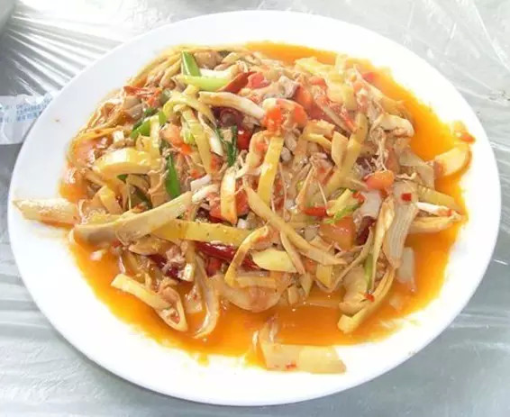 西双版纳旅游好吃的,西双版纳旅游好吃的水果