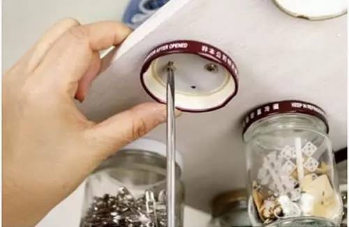 老干妈瓶子还可以这么用，好后悔扔了那么多····