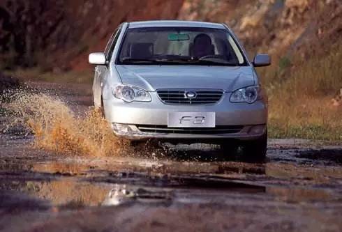 10万左右安全性最好的国产车,国产车和合资10万内怎么选