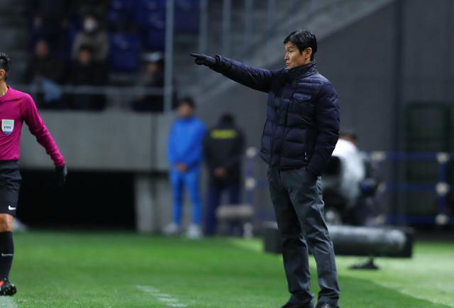 上港32苏宁,中超联赛苏宁三连胜