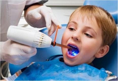 孩子牙疼吃点消炎药几天就能好,孩子牙疼吃消炎药