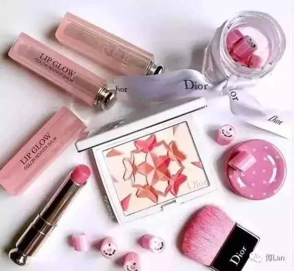 又到樱花季,又到了樱花绽放的季节