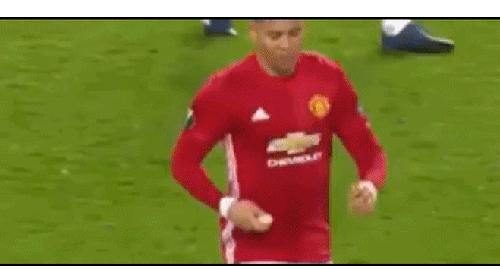 魔力鸟穆里尼奥狂奔,魔力鸟在曼联拿了哪三个冠军