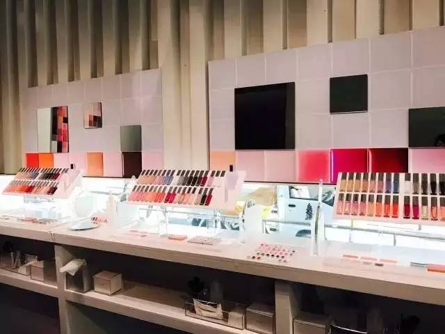 最新款口红推荐大牌 (2018大牌口红新品)