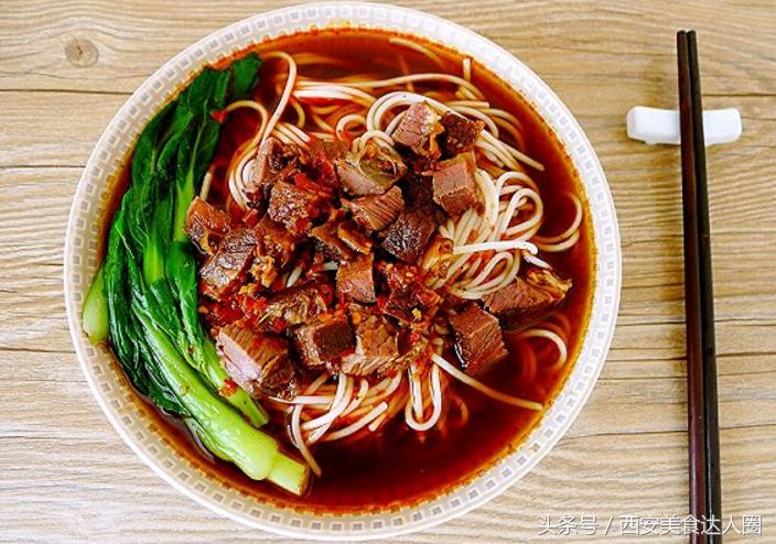 米线的汤料配方大全家常做法,酸辣米线的家常做法大全