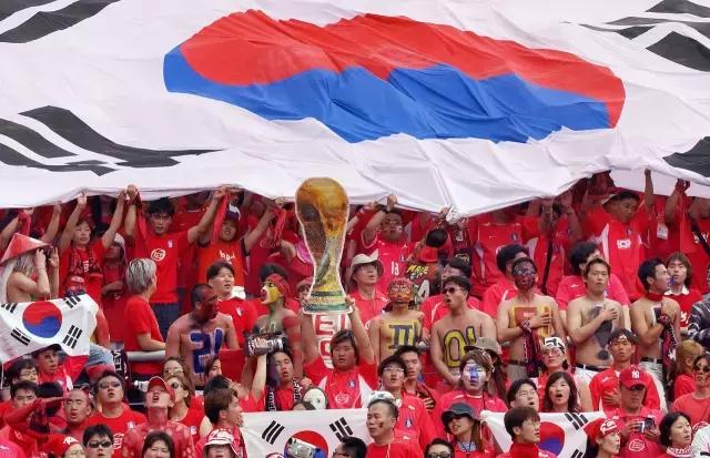 韩国队三球险胜难掩颓势,对手悍将表现无解