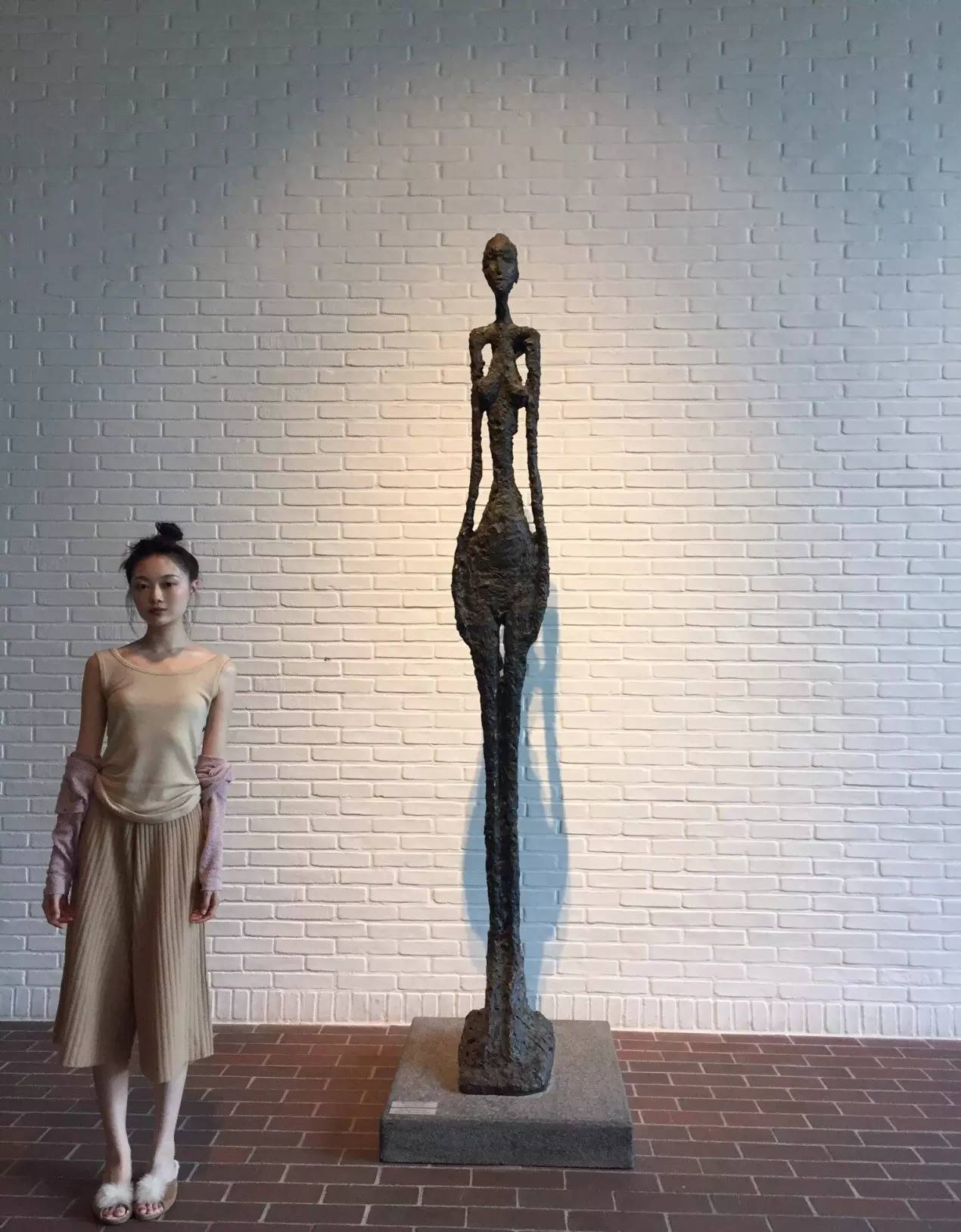 向晚穿搭女装服饰,向晚牛仔穿搭