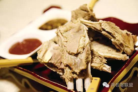 呼伦贝尔旅游攻略注意事项 (呼伦贝尔旅游攻略包车)