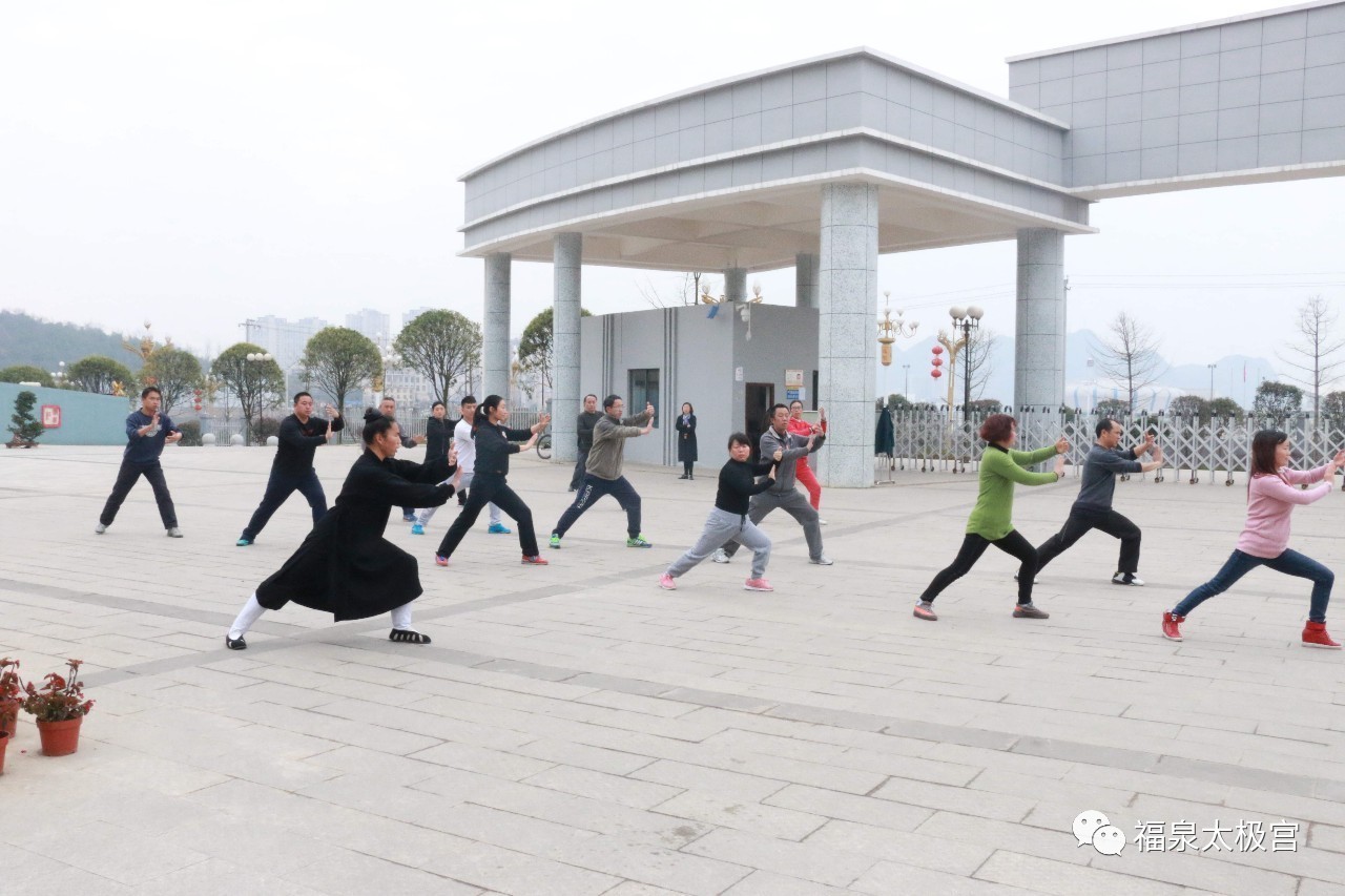 春风十里，不如谈剑锋的“准时打卡机”