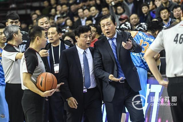 cba职业化之路,cba真正职业化赛季