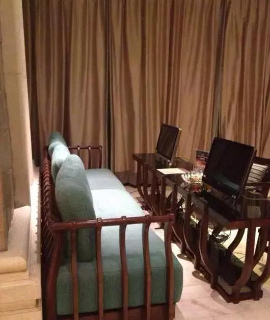 一起泡个温泉,温泉泡池冬天来一场暖暖温泉旅行