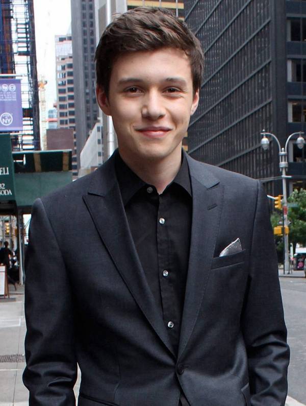 每日花语：3月22日锦葵-同日之星张梓琳（图）