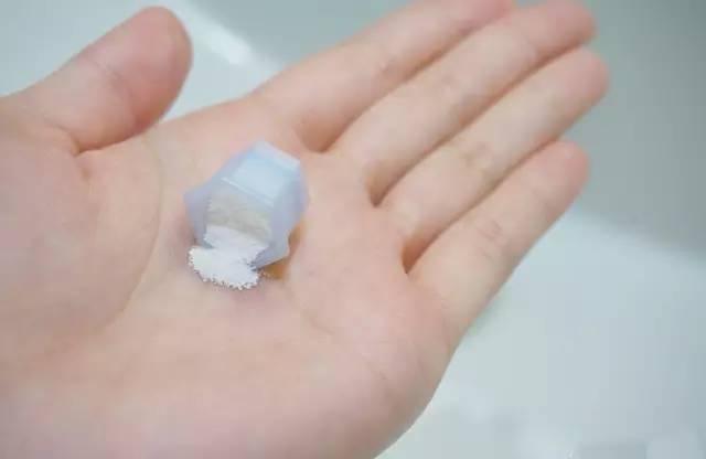 天天洗脸却还是有黑头,天天洗脸脸上黑头粉刺还是很多