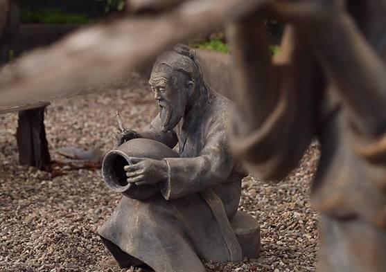 吃鲟鱼、泡温泉、赏美景、玩陶艺···完美周末就这么简单！