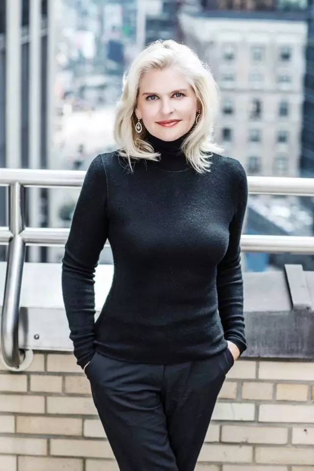 跟着最美的维秘,学做最丑的土鳖