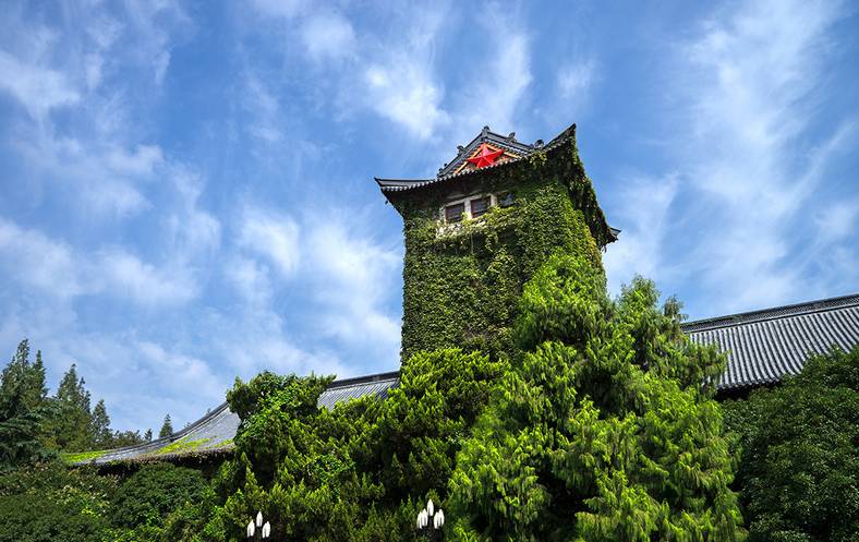 南京哪个区离新街口近,南京南边有哪几个区