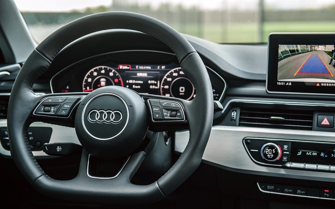 奥迪a4l四驱quattro试驾,2018款奥迪a4l试驾视频胖哥