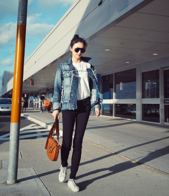 景甜真的是白到发光啊,景甜究竟有多白