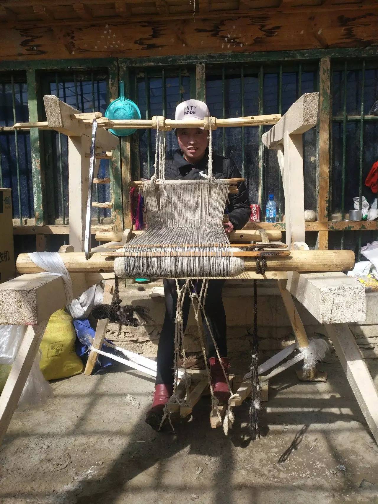 幸福!他们在“世界之巅”创造了新生活