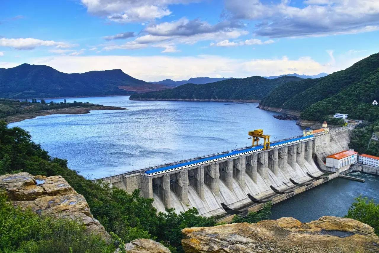 弓长岭为什么叫弓长岭,弓长岭属于哪个市