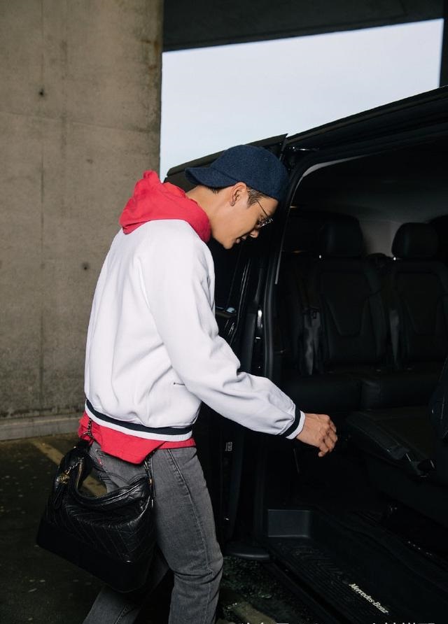 香奈儿包哪款适合通勤,香奈儿包包适合日常背