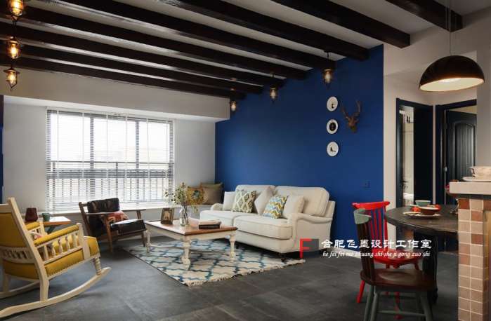 客厅浅色地砖踢脚线,现在装修流行地砖踢脚线