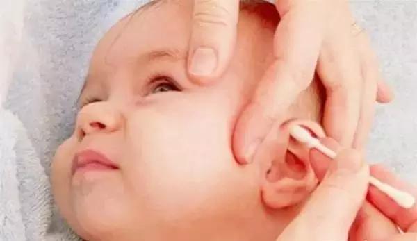 经常给宝宝挖鼻屎会得鼻炎吗,经常挖耳屎有什么危害