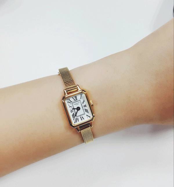 推荐不发黄手表,不想和别人撞表的小众手表