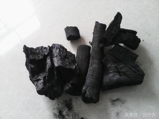 铁锅烧糊了锅内黑垢怎样快速去掉,自己洗锅去污渍的小窍门