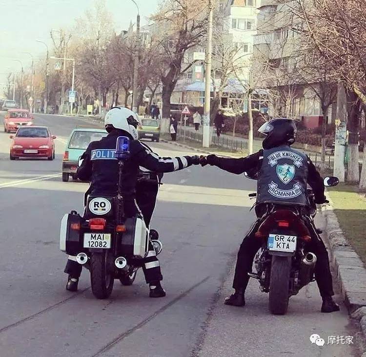 常在河边走哪有不湿鞋同义词,常在河边走哪有不湿鞋下句