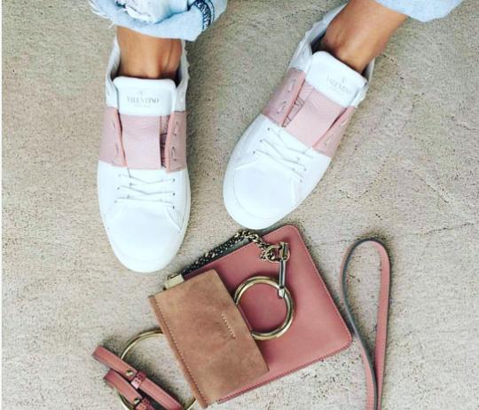 好看不容易撞款的鞋,好看又不耐磨的鞋