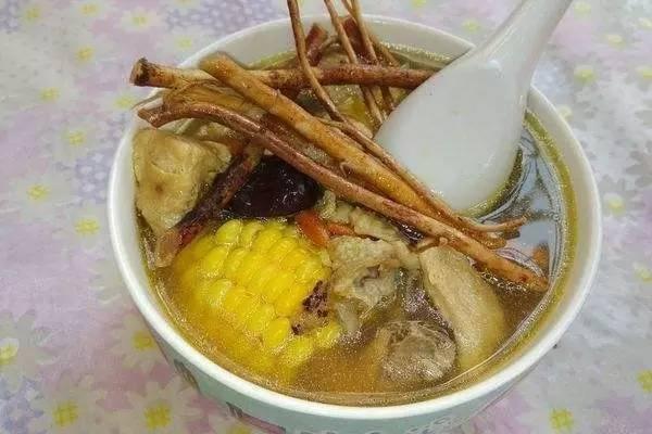 广东婆婆煲广东靓汤,外来媳妇本地郎煲汤