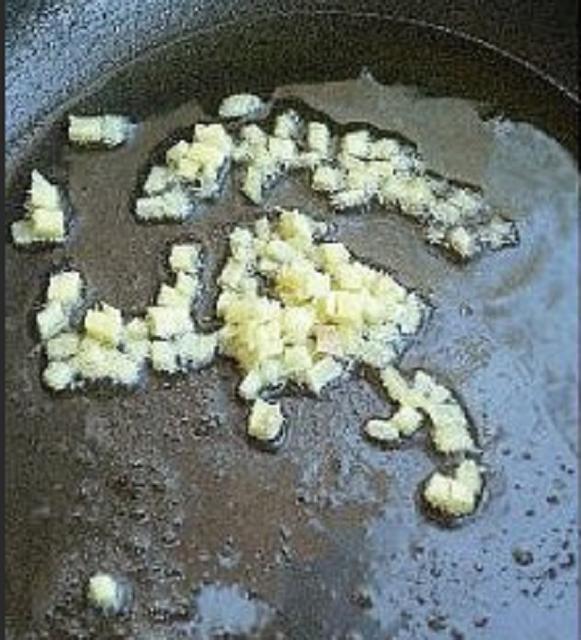 鲜嫩爽滑的滑蛋虾仁怎样才能做到,滑蛋虾仁用什么虾仁