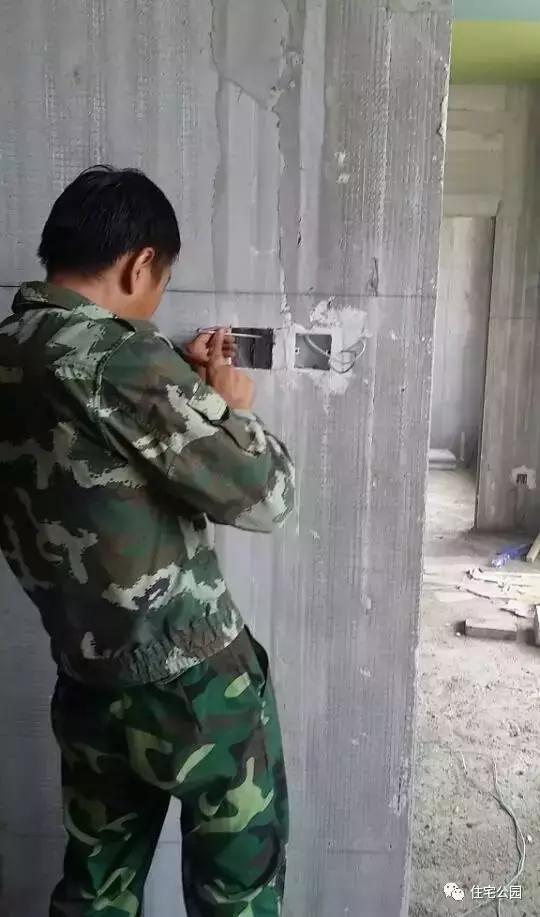 农村自建房轻钢小别墅建造全过程,农村钢结构自建房1层别墅