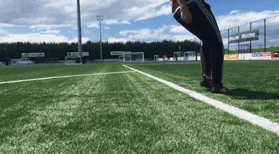 战靴怎么把鞋带系在里面,球鞋怎么绑鞋带好看