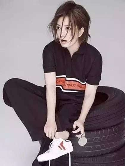 赵薇从演员到导演经历了什么,赵薇最近的发型