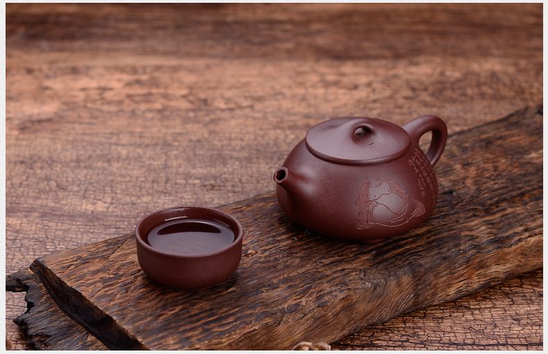 新手如何挑选紫砂壶,如何通过正确的方法来选择紫砂壶