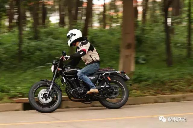 试驾银钢拿铁200,银钢拿铁真实评价