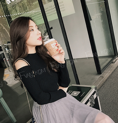 城嫂方媛的半年时尚进程，淘宝卖女装三百有交易自己则穿迪奥春装