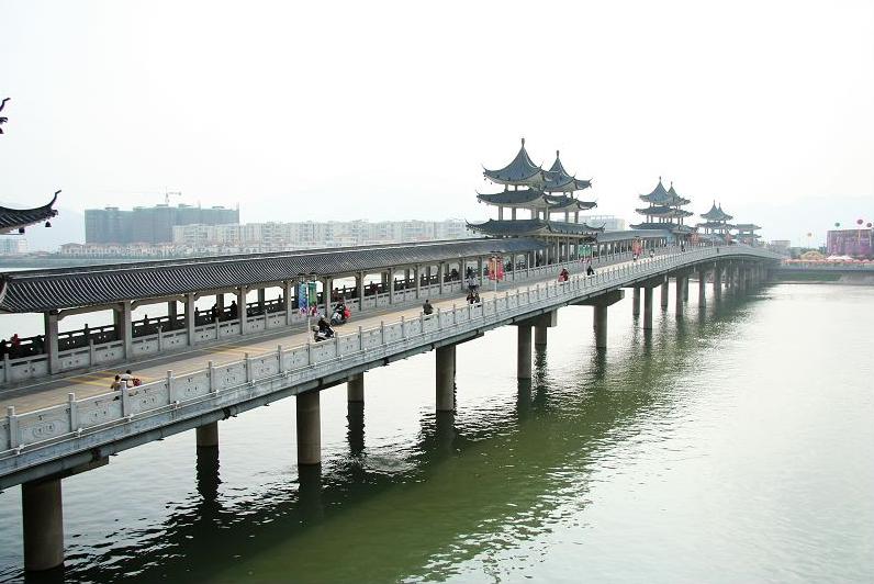 温碧霞是广东四会哪里人,温碧霞老家四会哪个镇