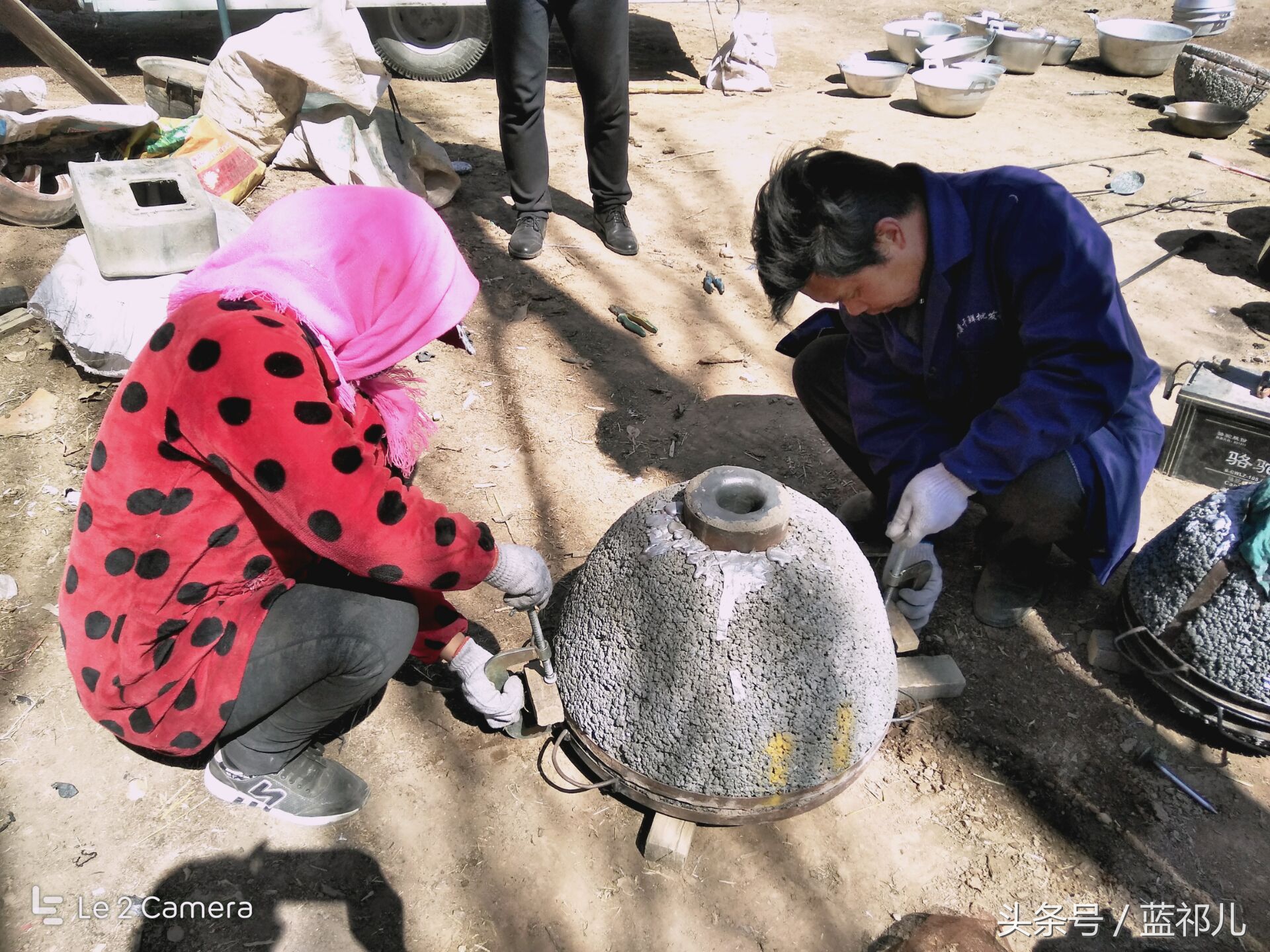 农村倒锅创意手艺,农村传统手艺倒铝锅视频