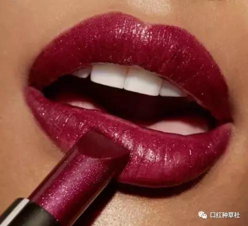 雅诗兰黛purecolorlove,雅诗兰黛love口红试色