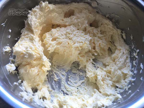 蛋糕裱花零基础教程新手,蛋糕裱花入门教程新手