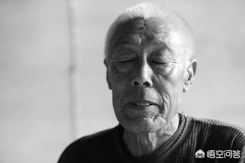 人生没有过不去的坎意思,人生有过不去的心结吗