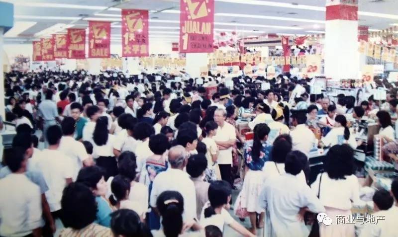 曾经逛过的百货大楼,承载着多少人记忆的百货大楼