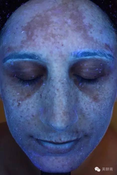 有防晒指数的粉底可以代替抹防晒霜吗？为什么防晒还是晒黑了呢？关于防晒的一切都在这里了