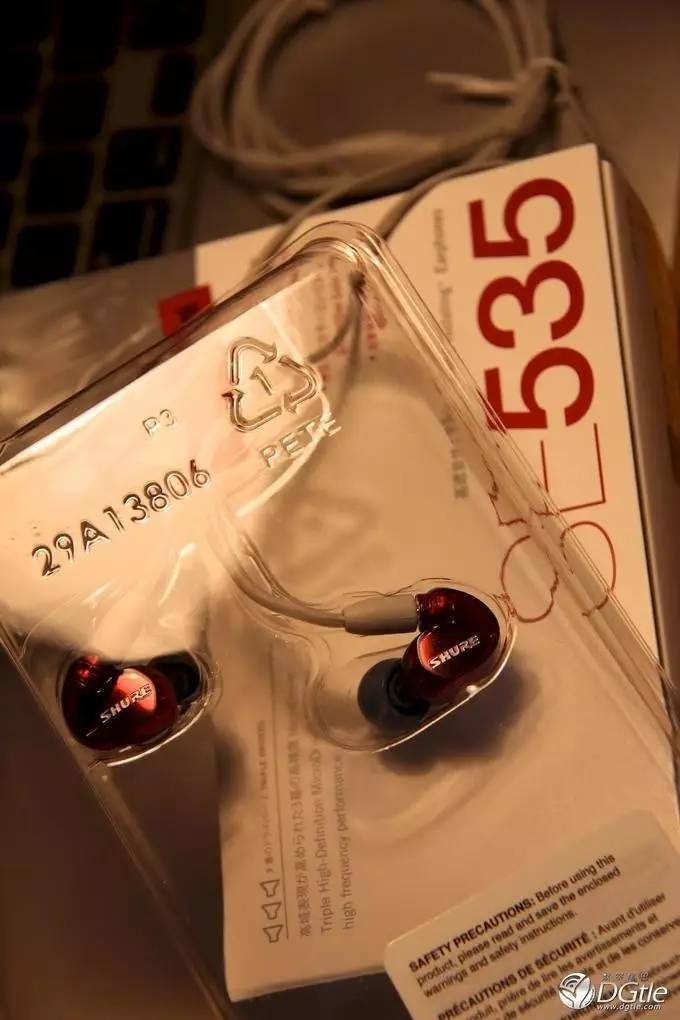 烧友评测｜听见一抹骚红：ShureSE535ltd红色特别版开箱