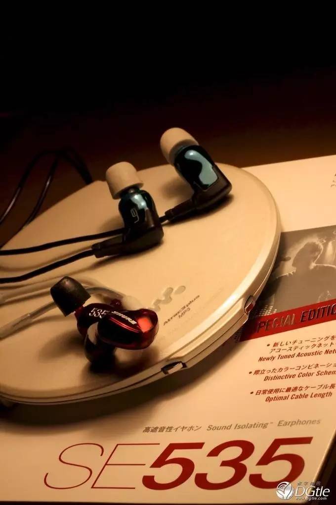 烧友评测｜听见一抹骚红：ShureSE535ltd红色特别版开箱