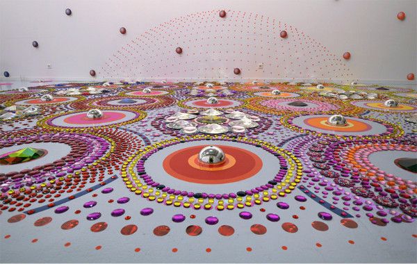 你说水晶贴钻low?那你应该还没看过这个!